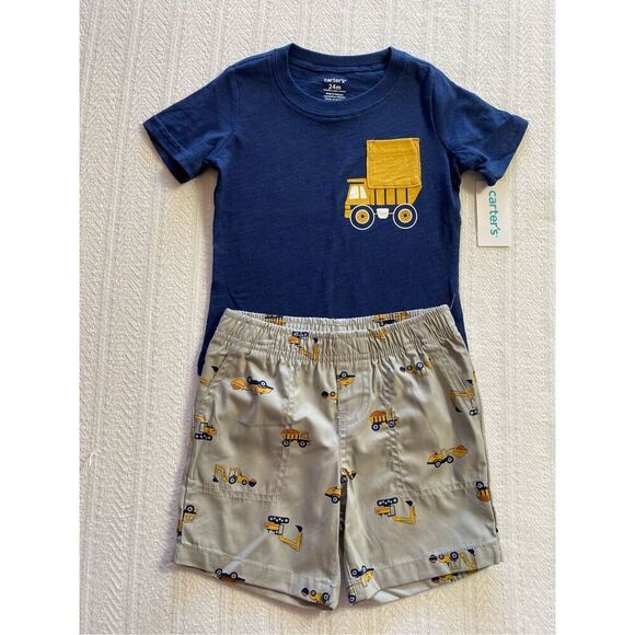 CARTER’S 2 Pc Boys 24 Months Short Set - Picture 1 of 6